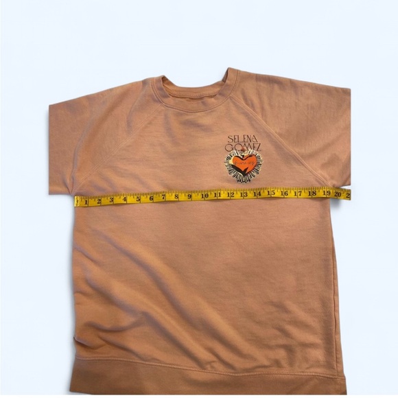 Selena Gomez SACRED HEART PULLOVER Women’s Small - Picture 7 of 7